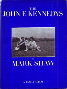 The JOHN F. KENNEDYS :: A FAMILY ALBUM :: 1964 HB w/ DJ Pic 1