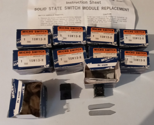 Lot of 10: Microswitch 1SW13R