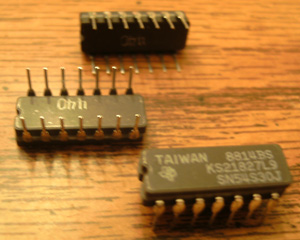 Lot of 29: Texas Instruments SN54S30J KS21827L9